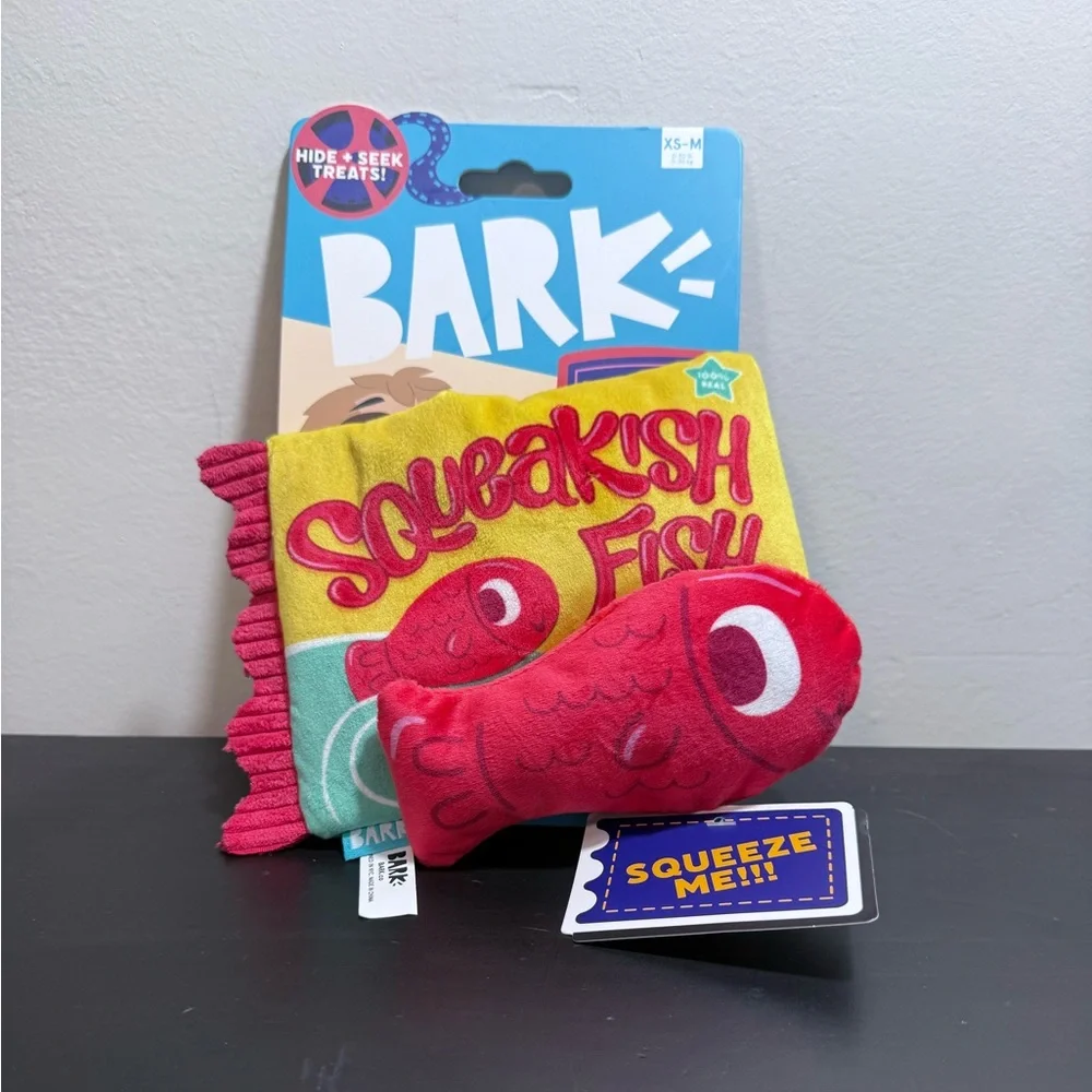 BARK Barkbuster Movie Night SQUEAKISH FISH Hide &‎ Seek Treats Crinkle | NWT